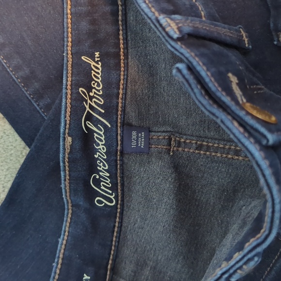 Dark Blue Flare Jeans- Universal Thread - Picture 3 of 5